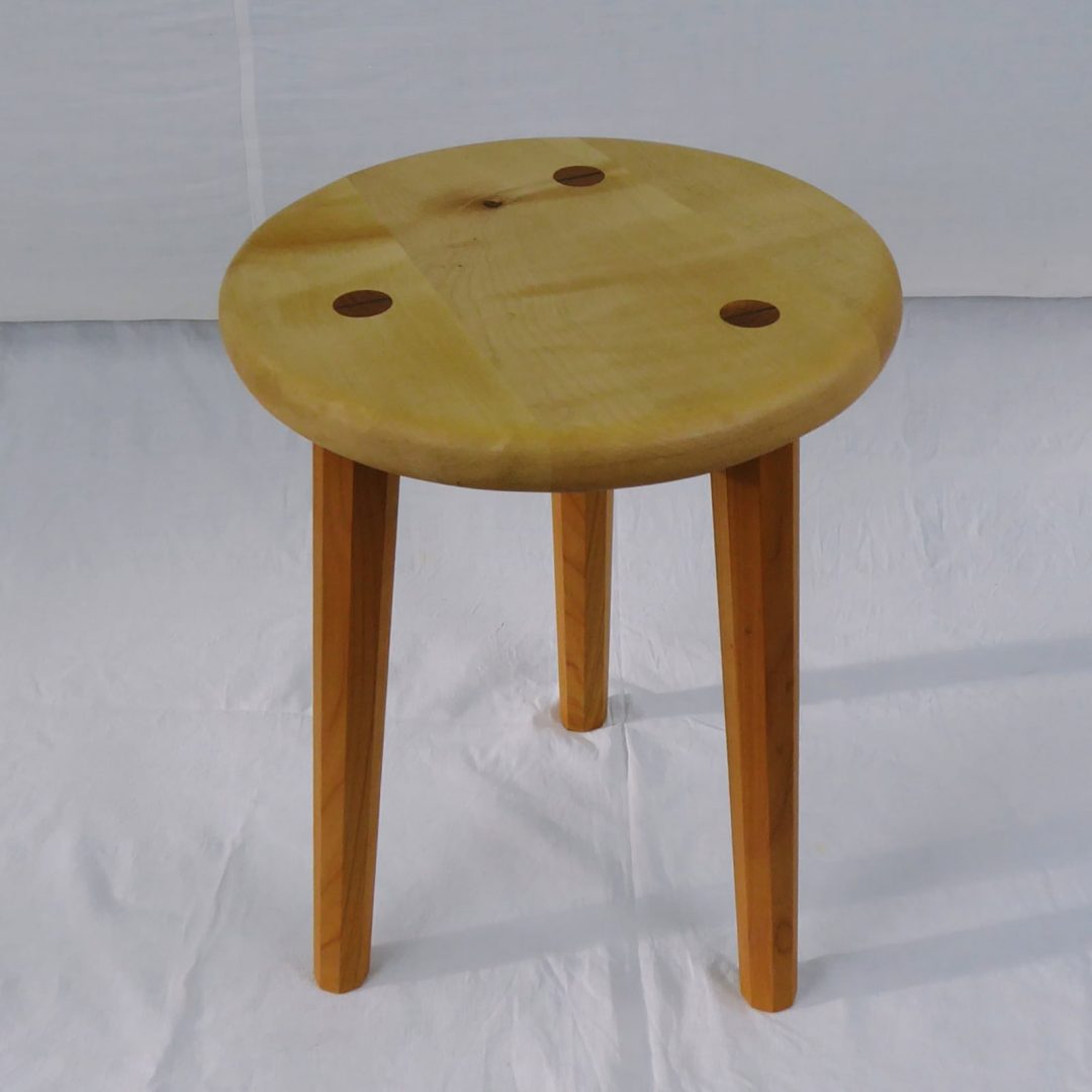 Holzhocker – Scheffehof